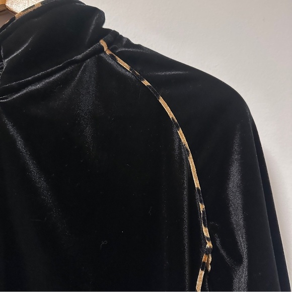 Coldwater Creek Black Velour Track Jacket Cheetah Print Trim Women’s Size Medium - Picture 8 of 11